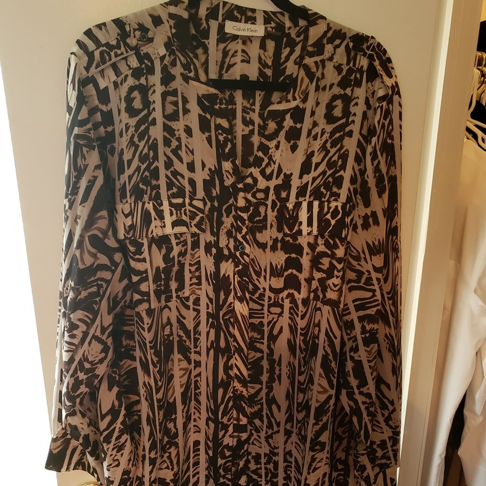 Calvin Klein Button down